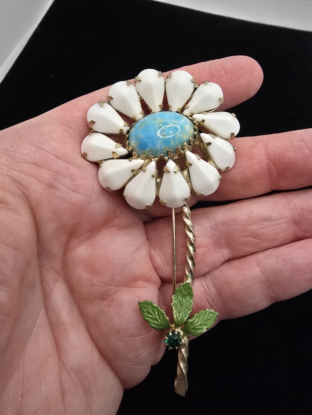 Vintage Rhinestone White Turquoise Daisy Brooch 1950s 1960s Spring Summer - Picture 7 of 7